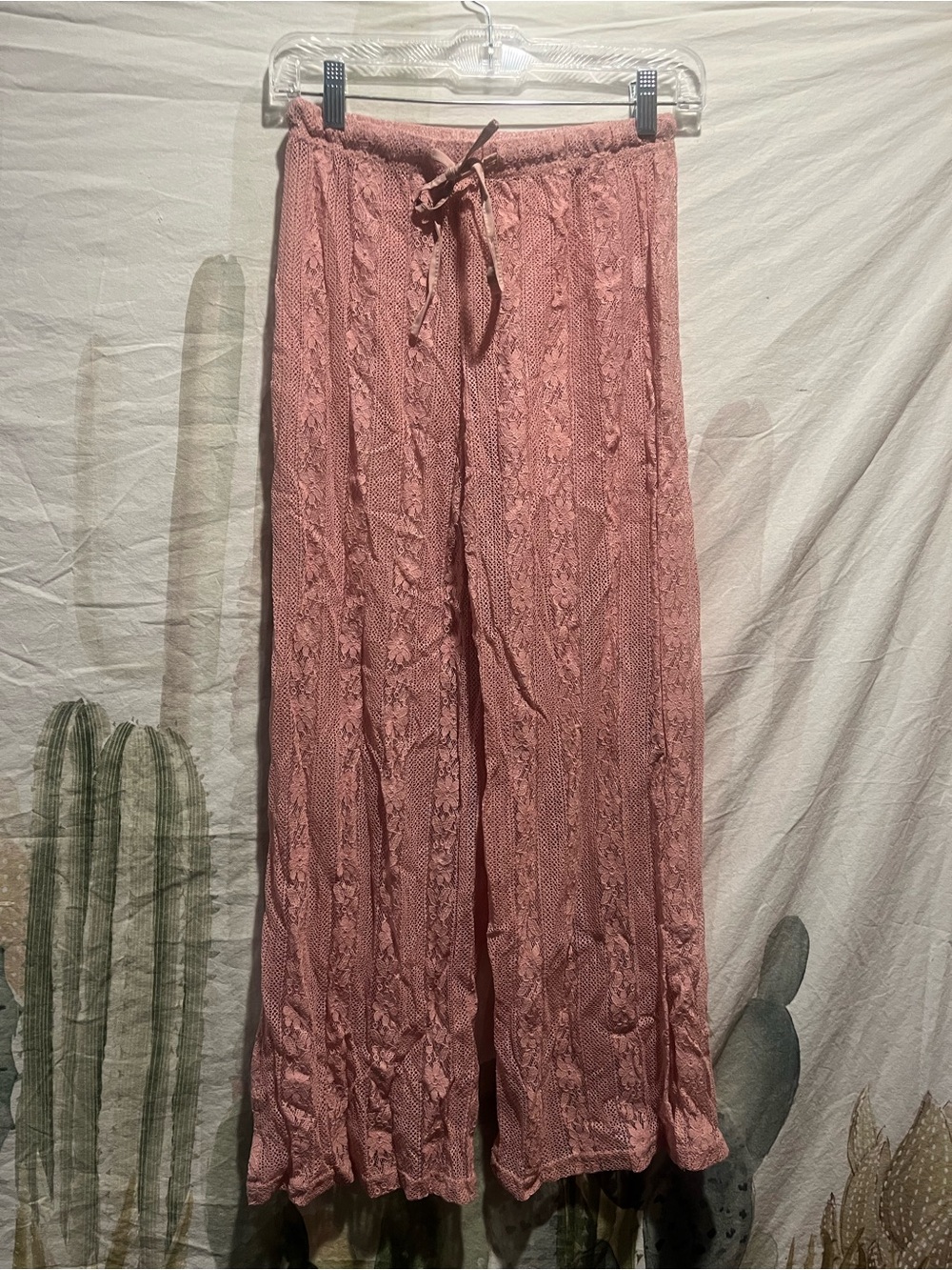 Women’s Pink Lace Drawstring Swimsuit Cover Up Pant 🌵 Small